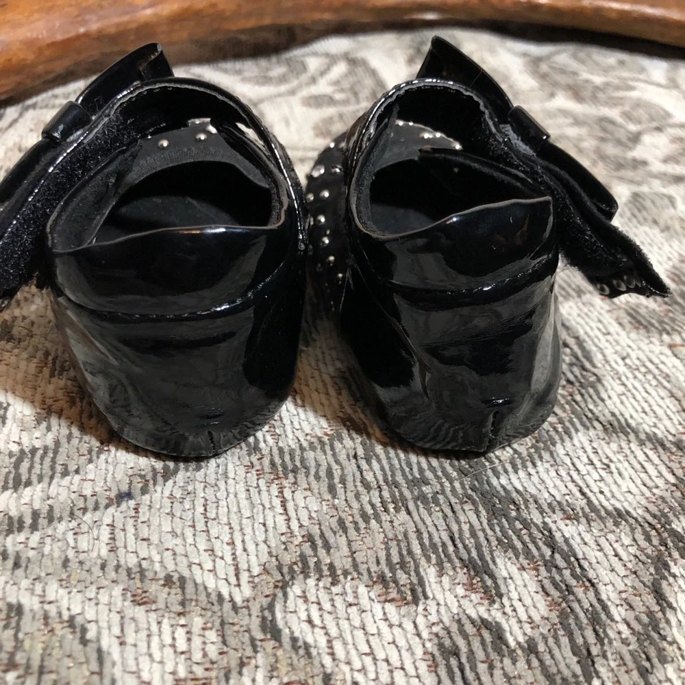 Stuart Weitzman Formal Black Studded Infant Shoes with Bow